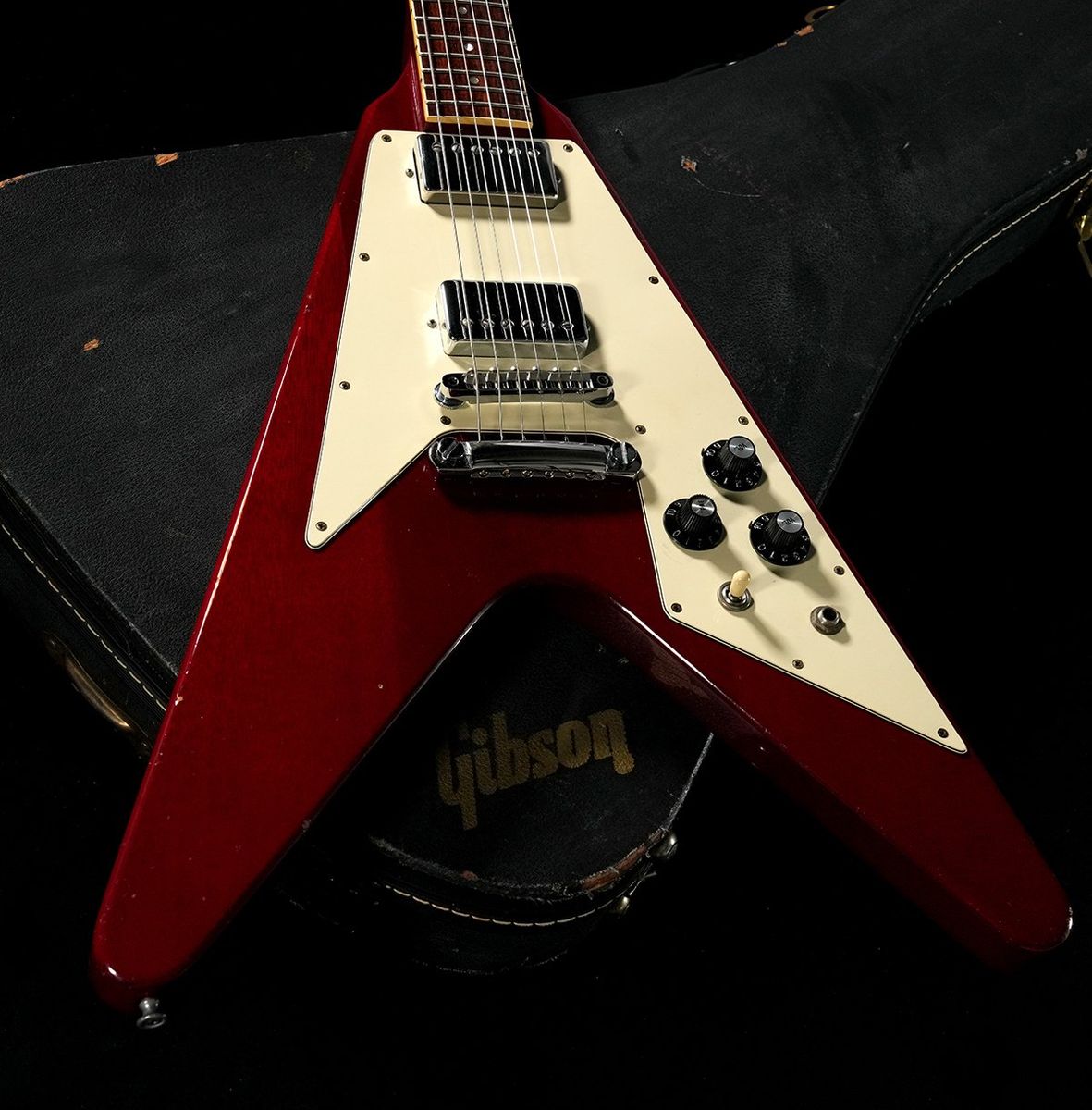 Vintage】Gibson / 1981 Flying V 【渋谷店】《05VG》【値下げ