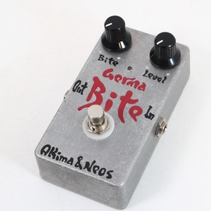 中古】 AKIMA&NEOS / Germa Bite 【渋谷店】【値下げ】 | ファズ
