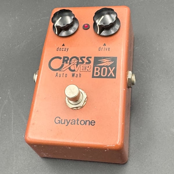 Guyatone CROSS OVER Auto Wah エフェクター