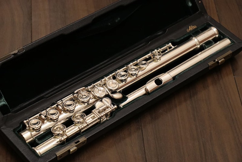 フルートの検索結果 | ギター、アコギ、管楽器などを扱う全国12