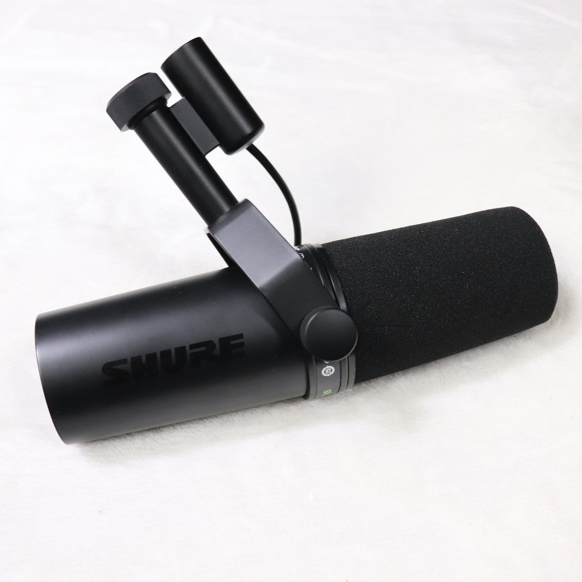 【在庫処分セール】 SM7DB【開封済/美品】 在庫処分セール】 SM7DB【開封済/美品】 SHURE SM7dB｜ミュージック