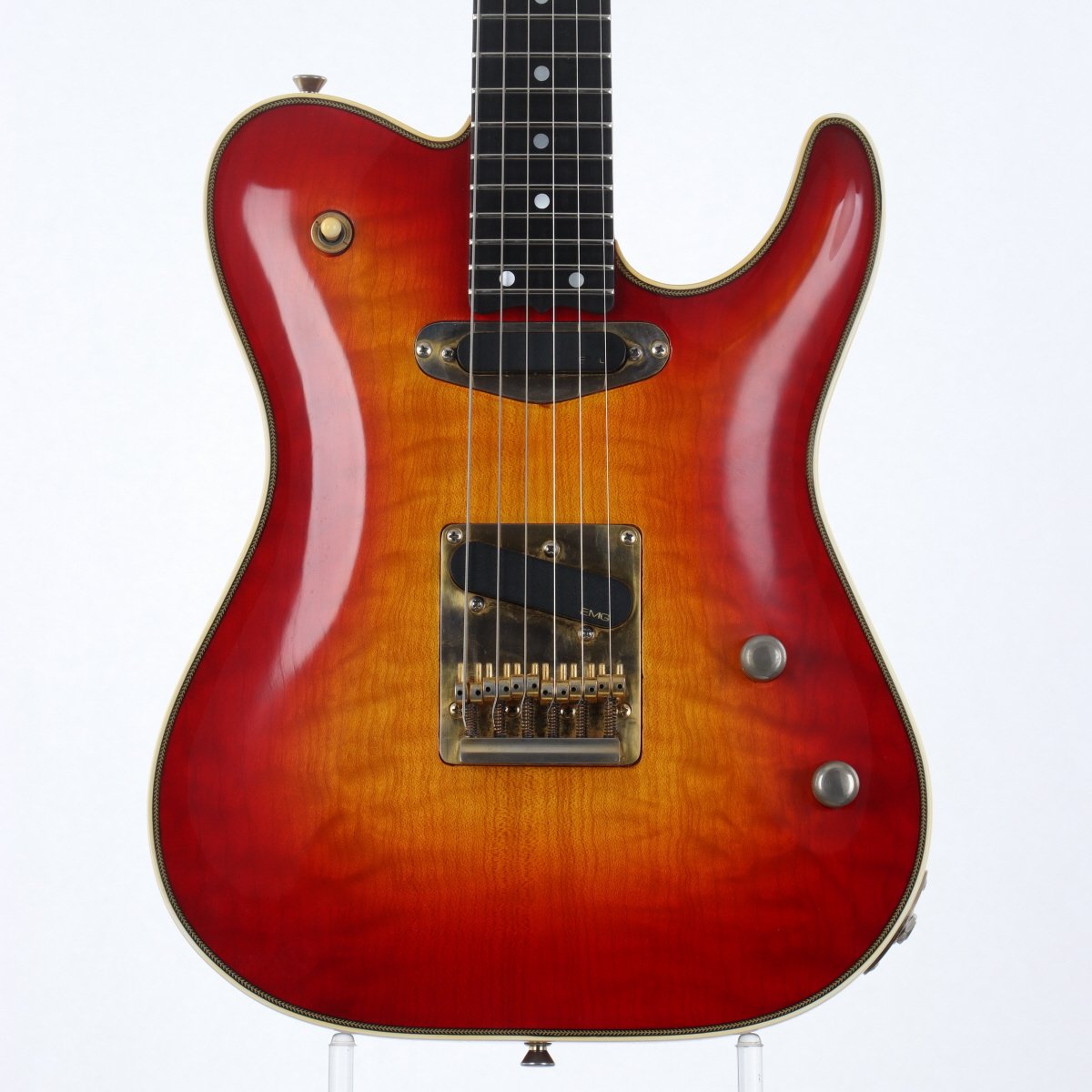 ギター Valley Arts m Series Valley Arts Guitars M Series M III Transparent Green 1992 | The