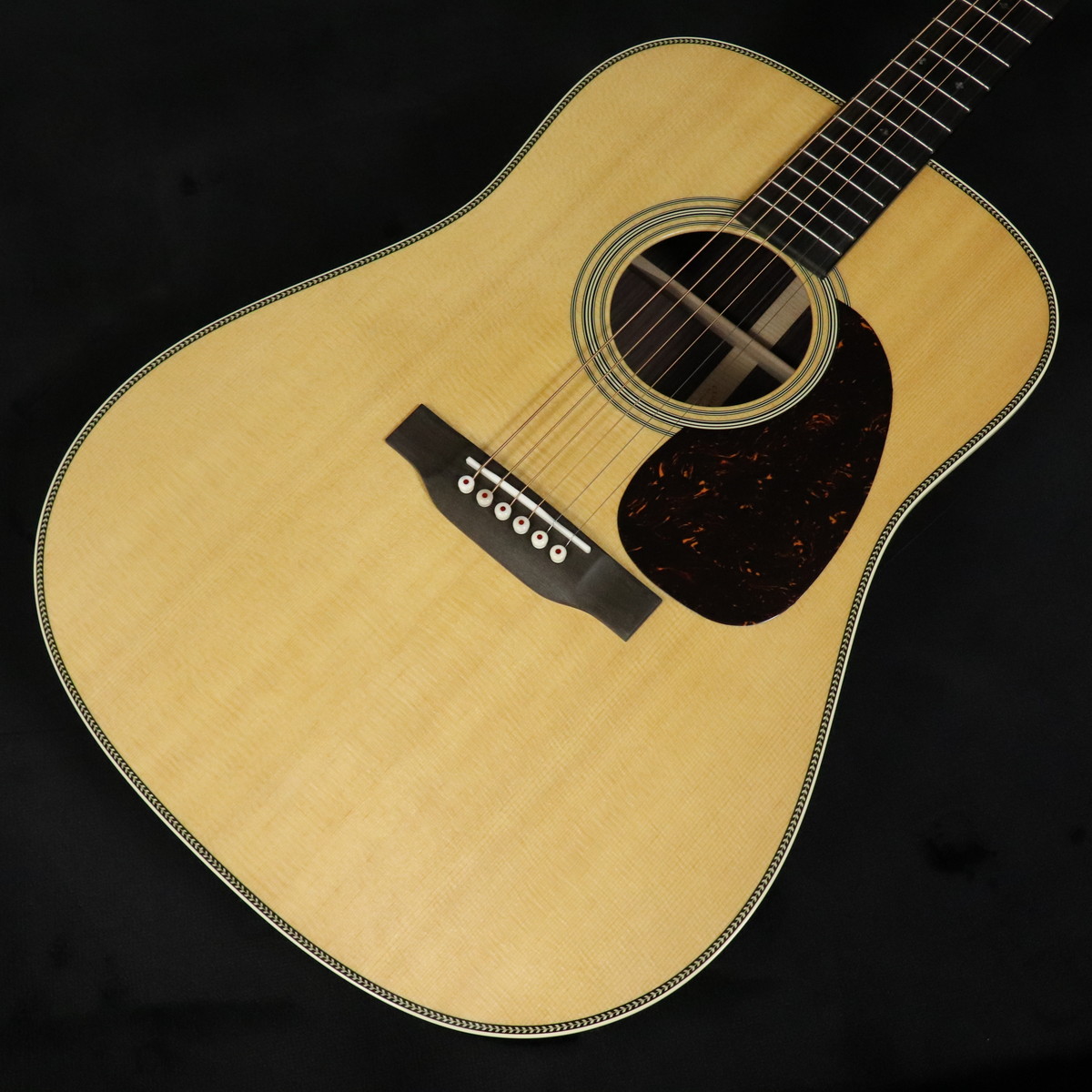 Martin / HD-28 STANDARD 2025 【SN 2921163】 【梅田店】 | フラット