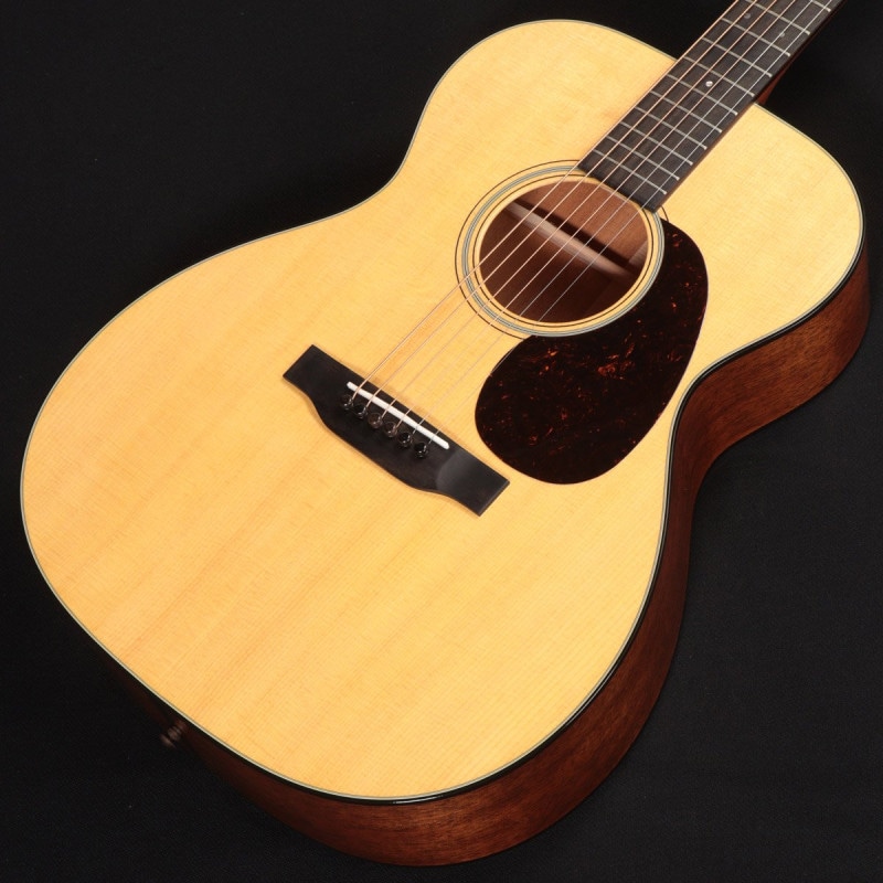 Martin / 000-18 Standard 2025年仕様 ≪S/N:2940125≫ 【心斎橋店】