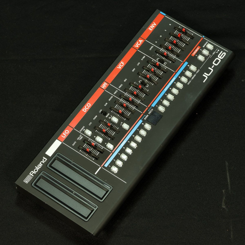 ROLAND (中古 × B＋：多少傷はあるが通常使用する用途において問題なし
