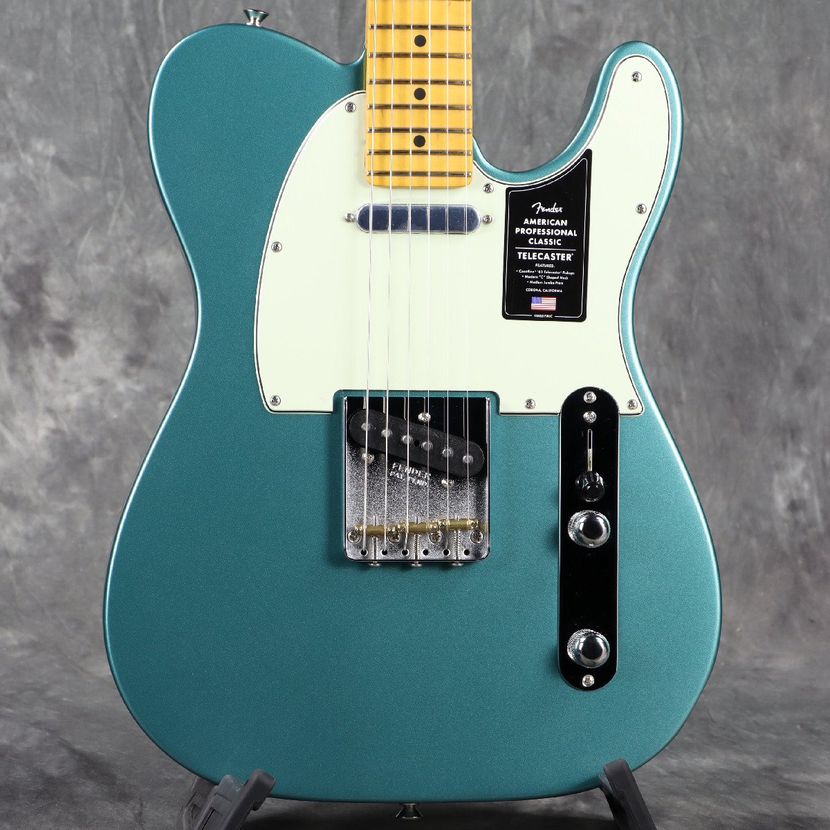 Fender / American Professional Classic Telecaster Maple FB Faded