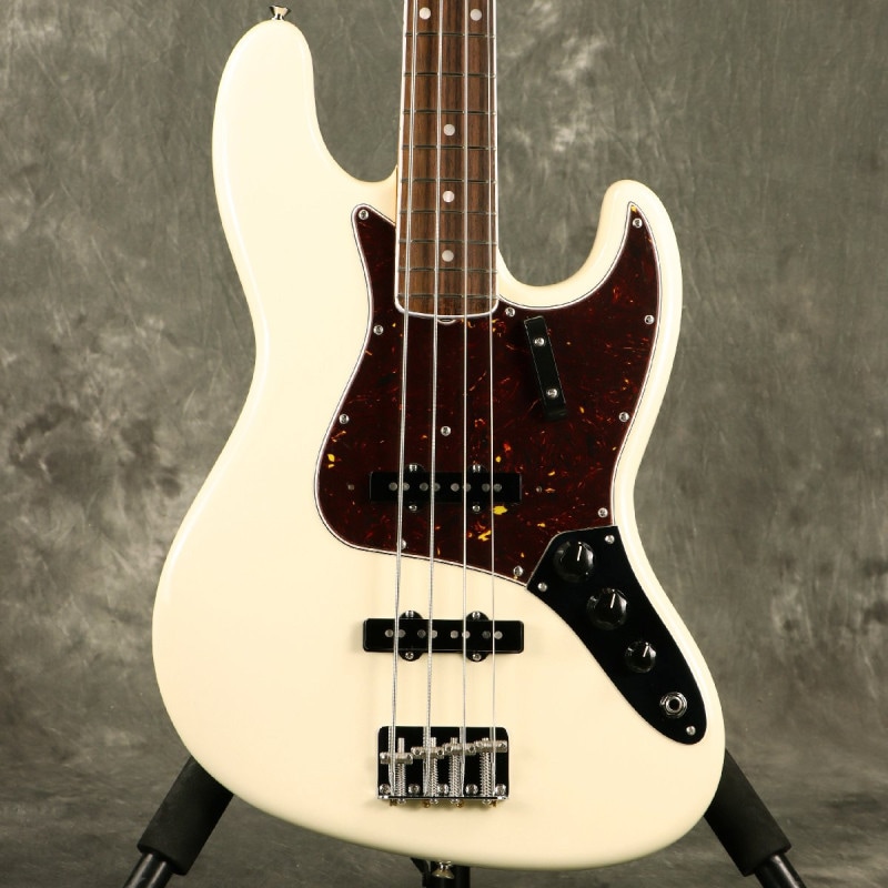 《WEBSHOPクリアランスセール》Fender / American Vintage II 1966 Jazz Bass Rosewood Fingerboard Olympic White フェンダー[3.88kg]【B級特価品】[S/N:V2449580]