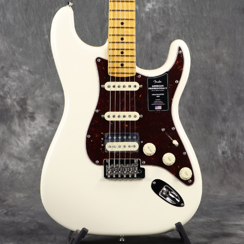 Fender / American Professional II Stratocaster HSS Maple Fingerboard Olympic White 【3.76kg】[S/N US24029072]