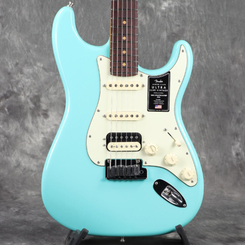 Fender / American Ultra Luxe Vintage ‘60s Stratocaster HSS Rosewood Fingerboard Sea Foam Green フェンダー【3.5kg】[S/N US25016217]