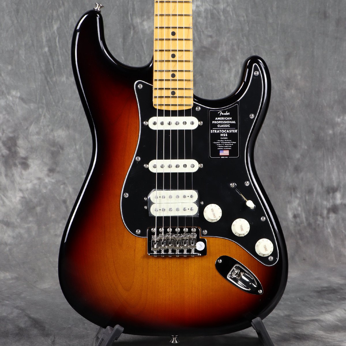 Fender / American Professional Classic Stratocaster HSS Maple