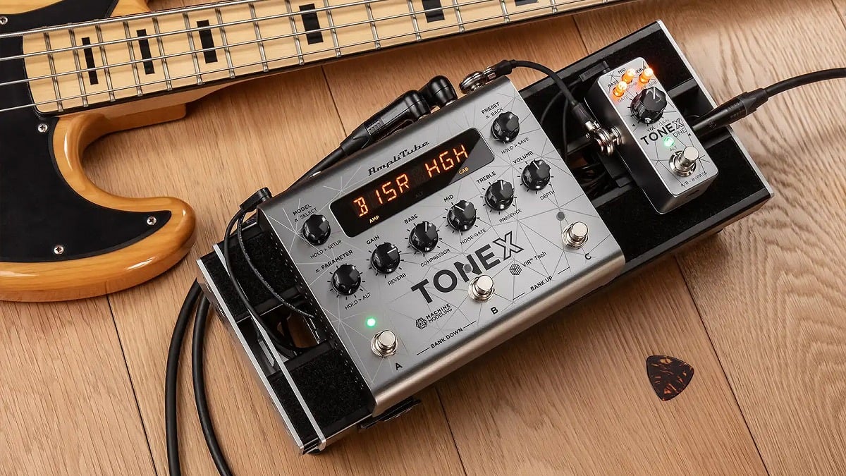 ベーシスト必見】 IK Multimedia / TONEX Pedal Bass Edition ベース用