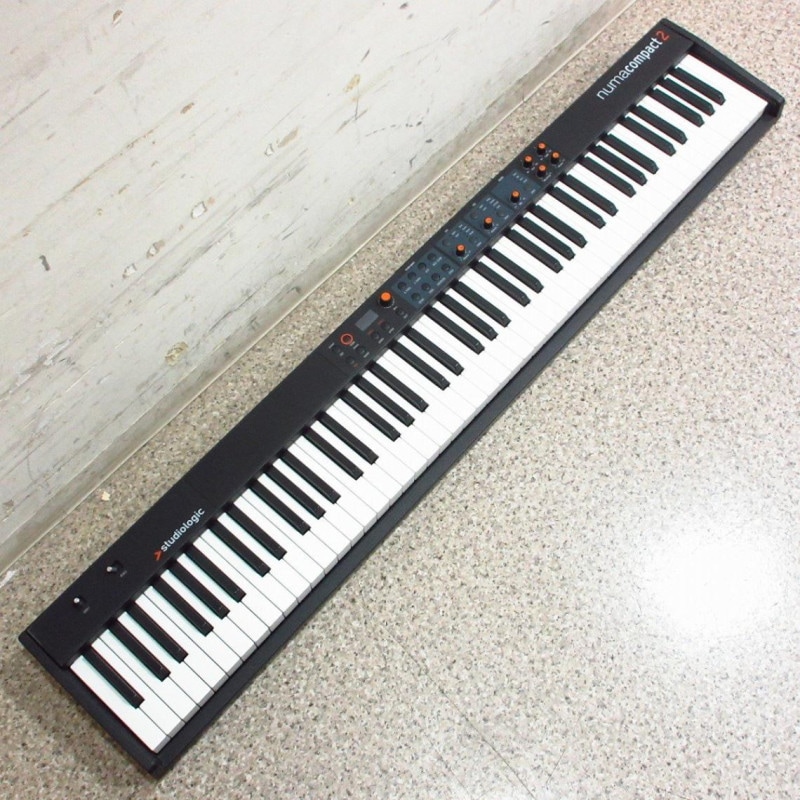 【中古】studiologic / Numa Compact 2 スピーカー内蔵ステージピアノ 【横浜店】