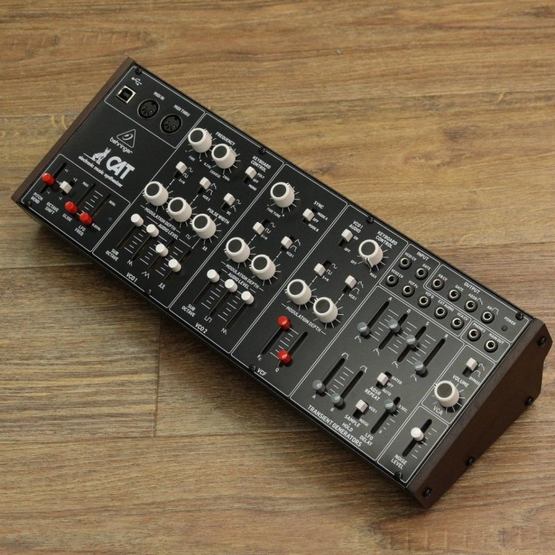 【中古】BEHRINGER / CAT "アナログシンセサイザー"【横浜店】