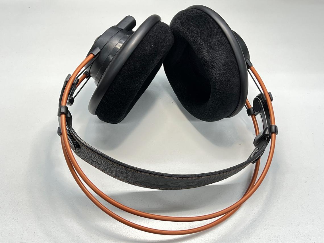 AKG エーケージー (アーカーゲー) / K712 PRO-Y3 モニターヘッドホン