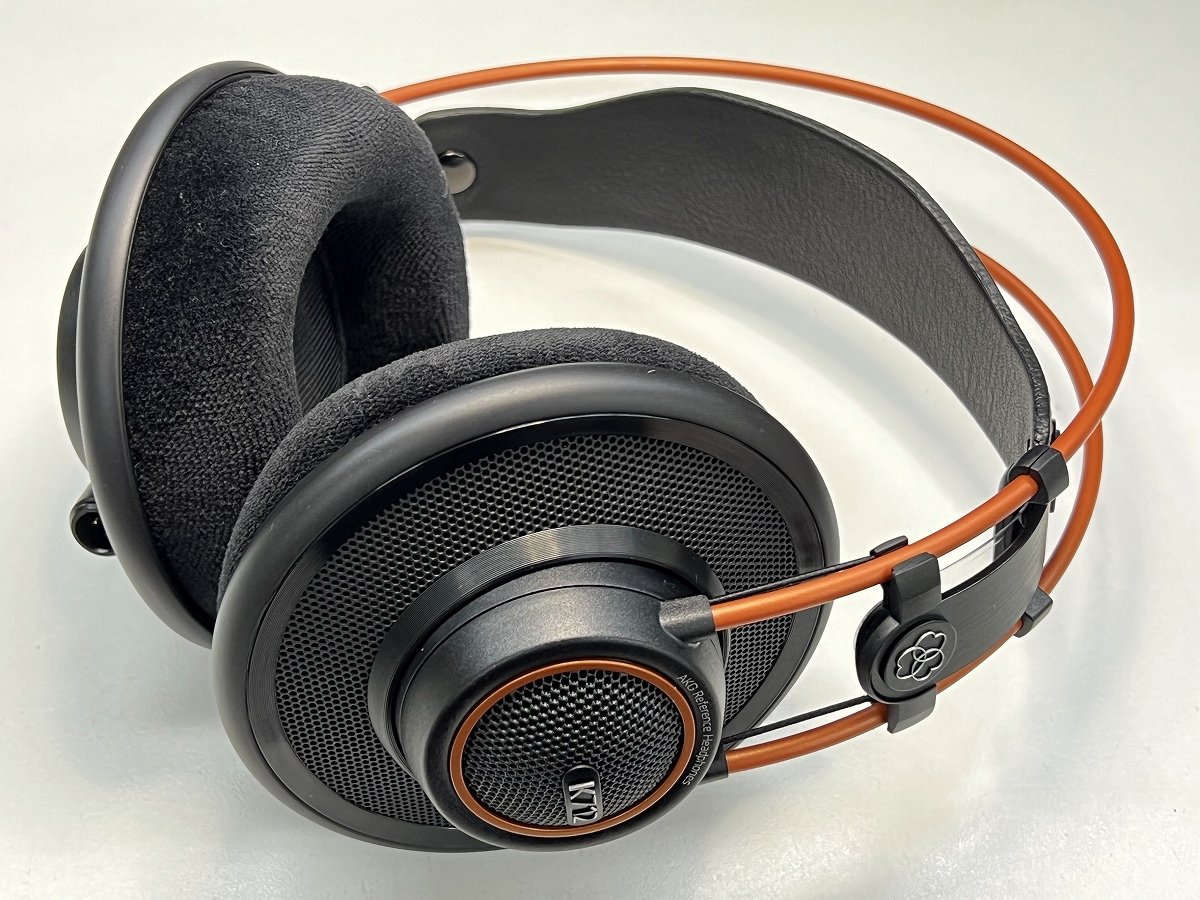 AKG エーケージー (アーカーゲー) / K712 PRO-Y3 モニターヘッドホン