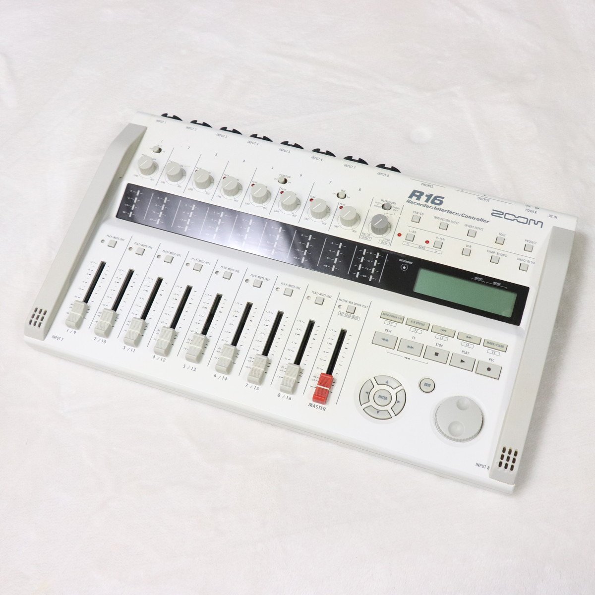 ZOOM R16 Recorder:Interface:Controller Zoom R16 マルチトラック