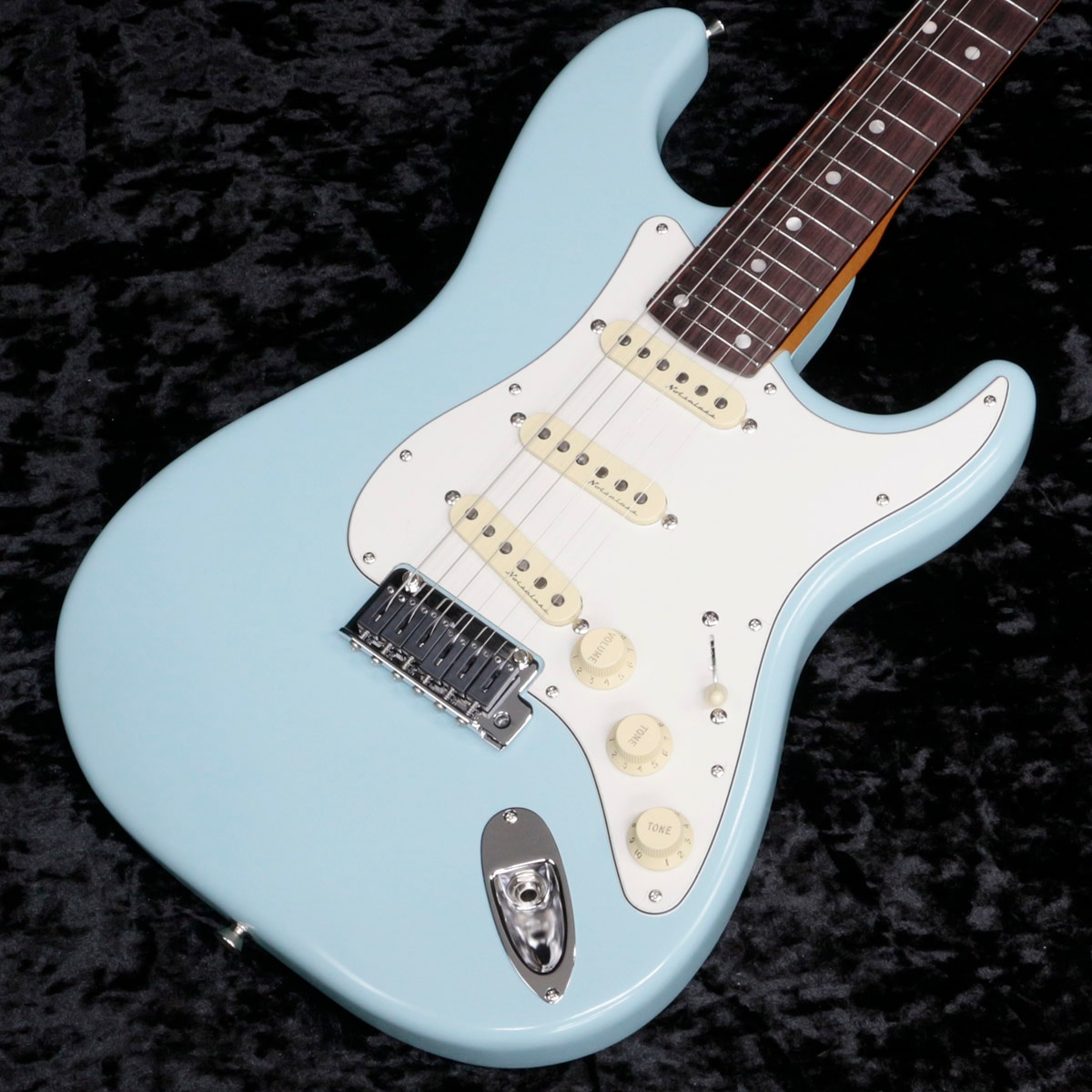 ギター Fender / Rei Stratocaster R246 Rosewood Fender / Rei Stratocaster R246 Rosewood Fingerboard Rei Blu【新宿