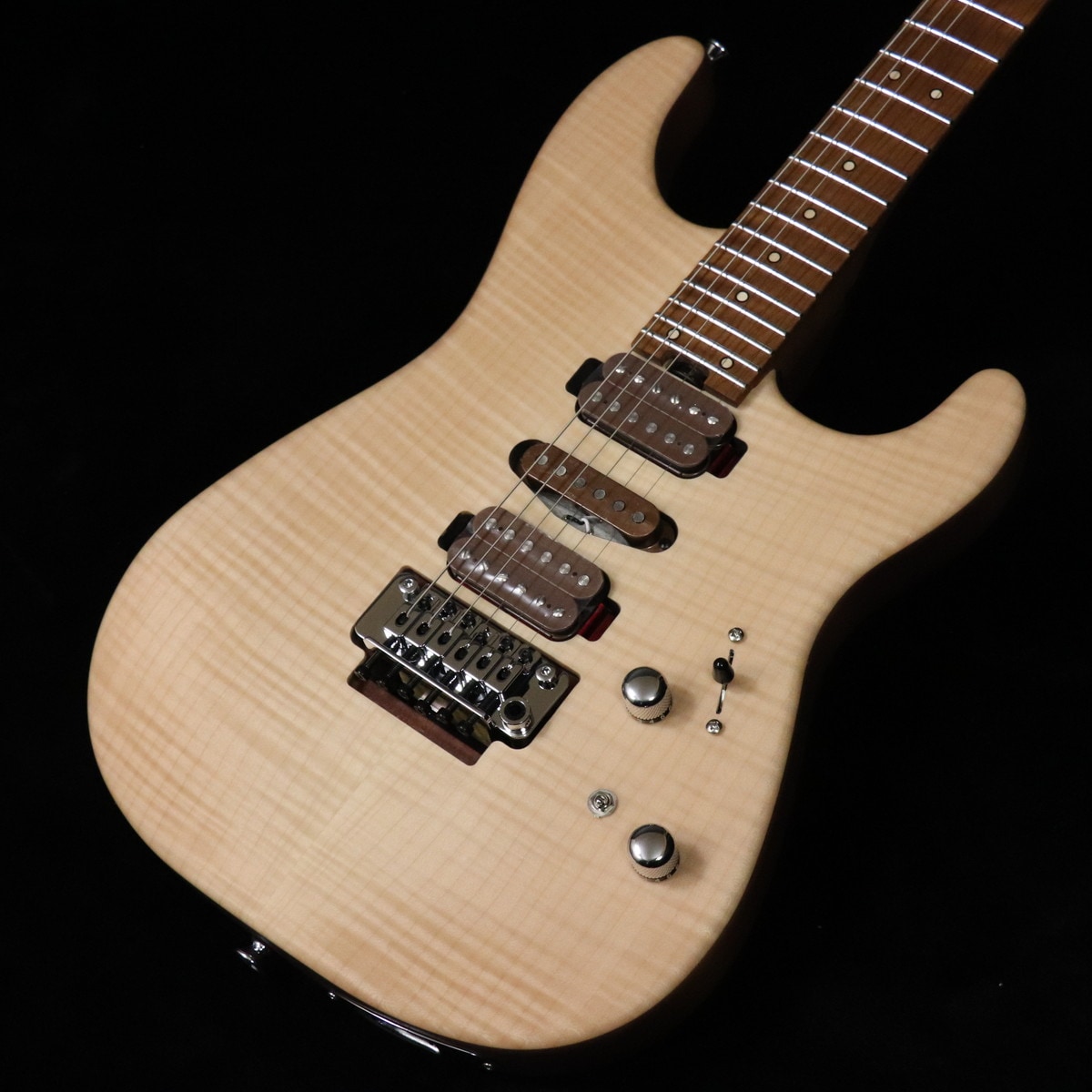 Charvel / Guthrie Govan Signature HSH Flame Maple Natural 【SN