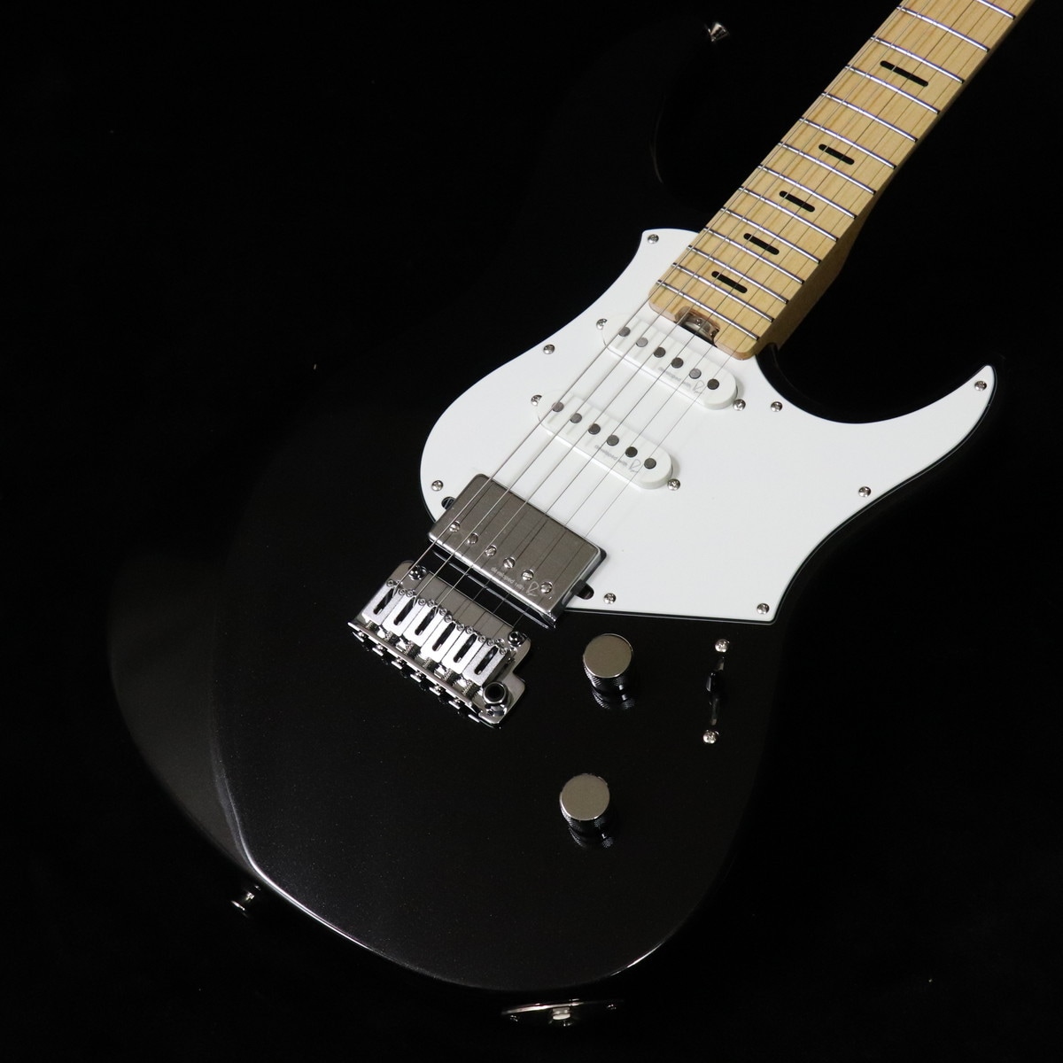 YAMAHA / PACIFICA PROFESSIONAL PACP12 Black Mtallic 【SN IL0219E