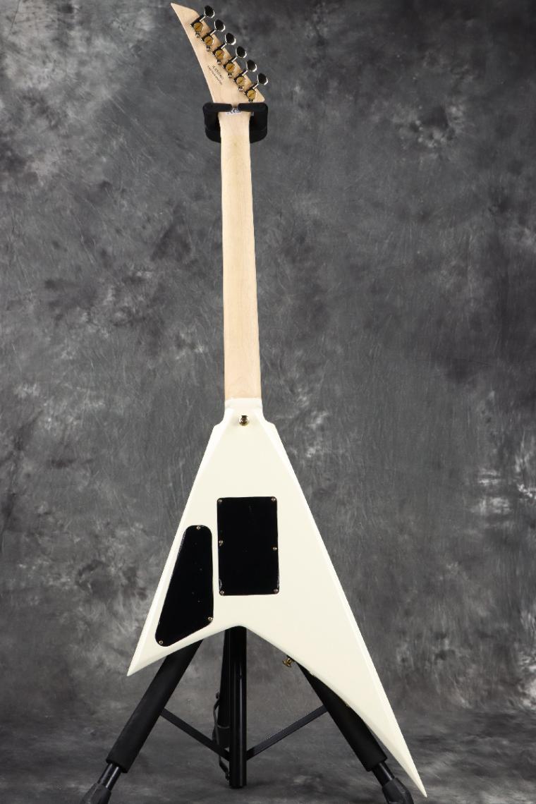 WEBSHOPクリアランスセール》Jackson / Pro Series Rhoads RR3 Ebony