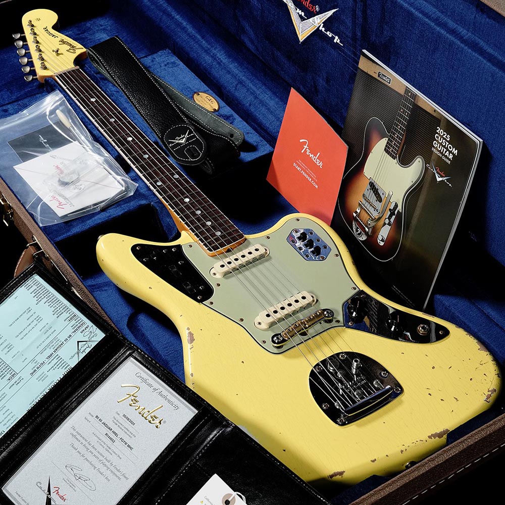 Fender Custom Shop / 2025 Time Machine 1965 Jaguar Heavy Relic Faded Graffiti Yellow“選定品”【渋谷店】