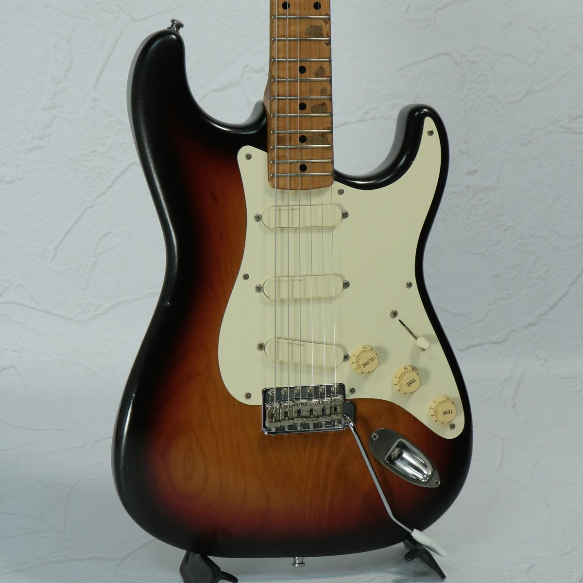 Gold (ストラトキャスタータイプ × FENDER JAPAN (-2015) 他2条件)の