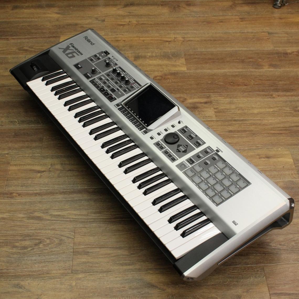 鍵盤楽器 Roland Fantom-X6 Synthesizer 中古】 ROLAND / Fantom-X6 【キーボードマート新宿】【新宿店