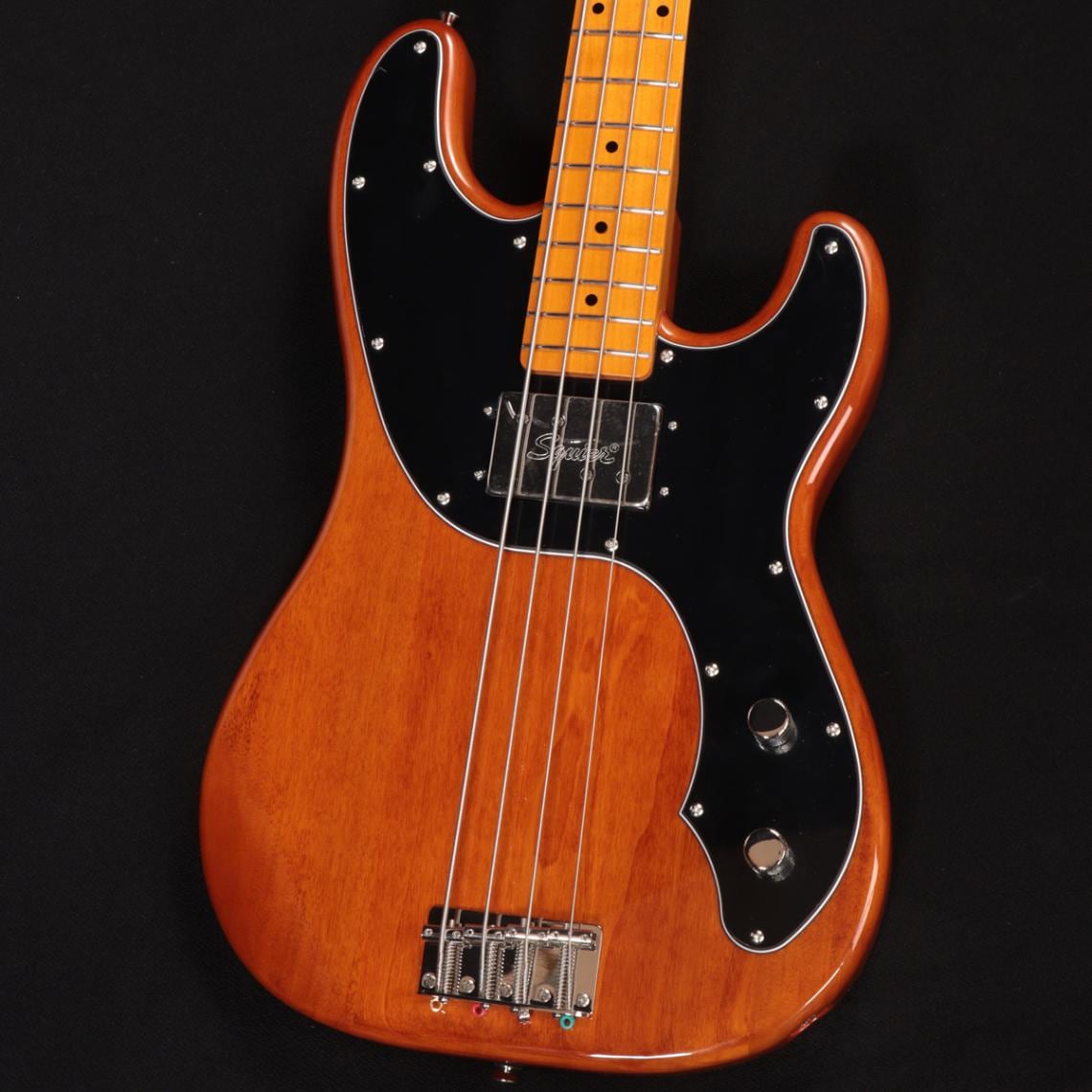 Squier by Fender / Classic Vibe Telecaster Bass Maple Fingerboard