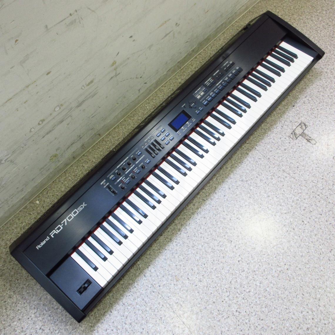 Roland ステージピアノ RD-700SX シンセサイザー 中古】Roland / RD-700SX 