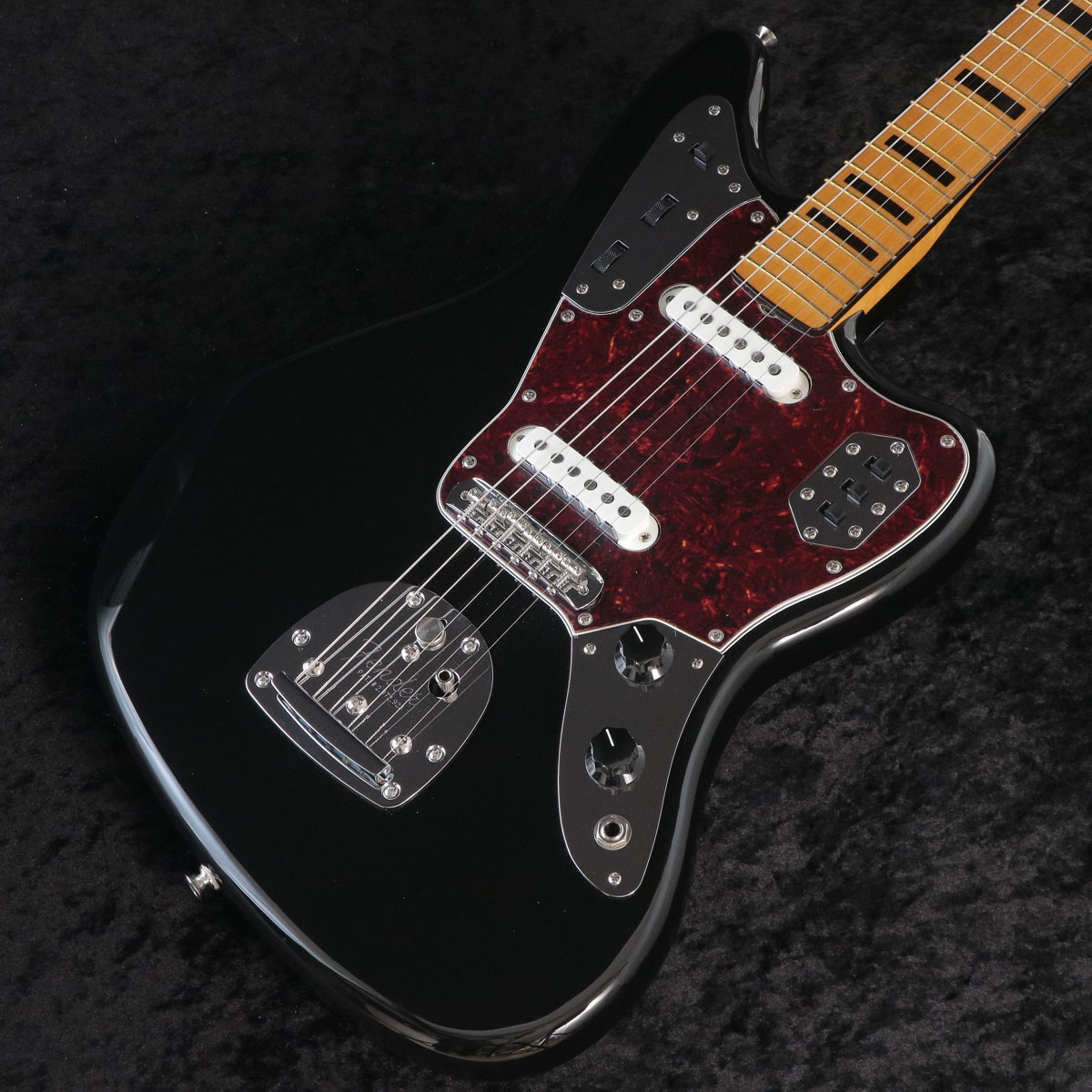 ギター Fender Vintera ii Jaguar Fender フェンダー Vintera II 70s Jaguar MN VWT エレキギター