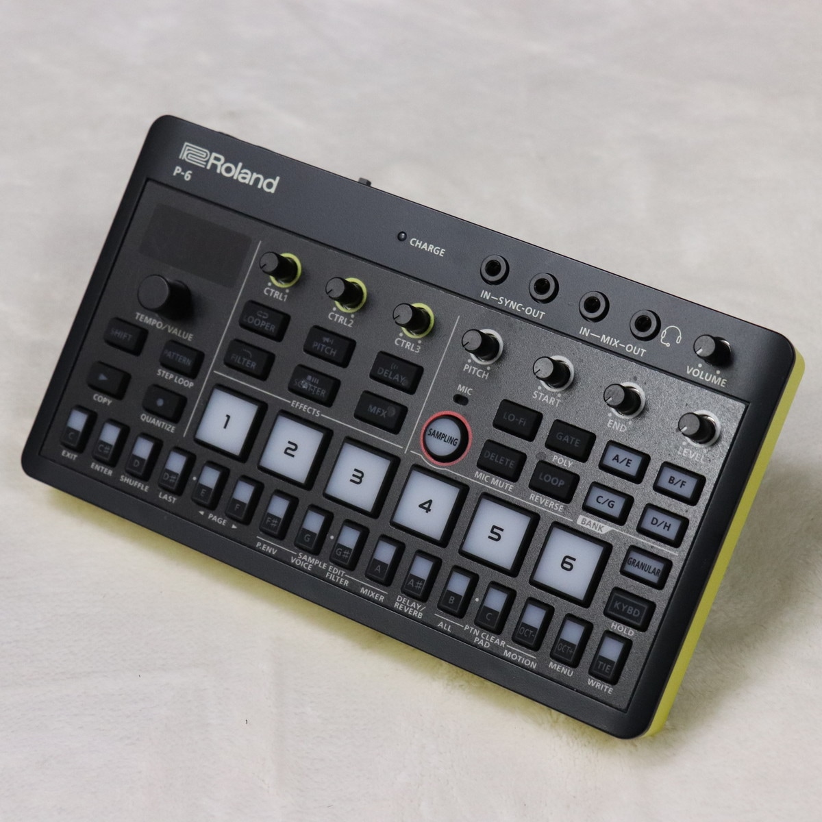 新品同様美品 Roland AIRA Compact J-6 Roland AIRA Compact J-6 – DJ TechTools