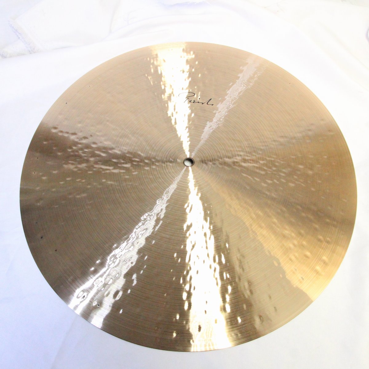 PAISTE / Signature Traditionals 20インチ Light Flat Ride 1992g
