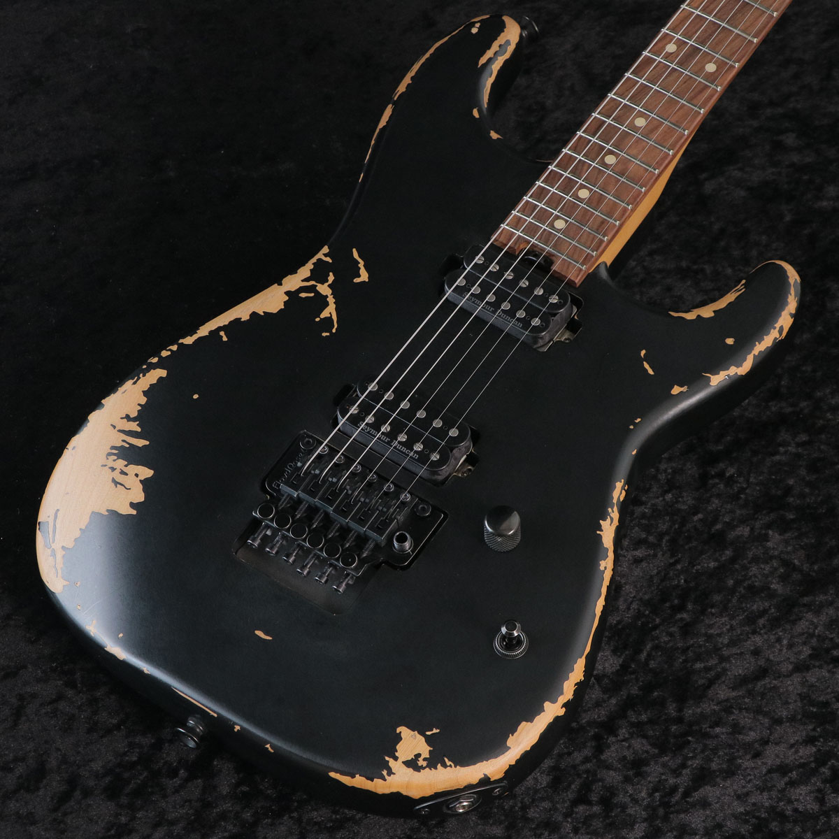 Charvel (ストラトキャスタータイプ × CHARVEL)の検索結果 | ギター