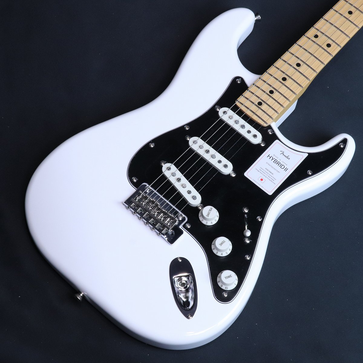 Fender / Made in Japan Hybrid II Stratocaster Maple Fingerboard