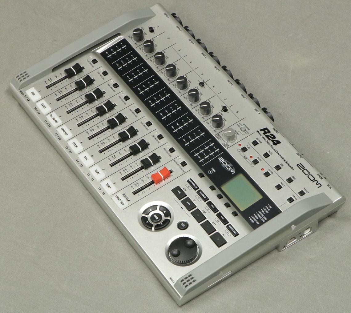 中古】 ZOOM / R24 【御茶ノ水本店】 | SDカード式 | イシバシ楽器