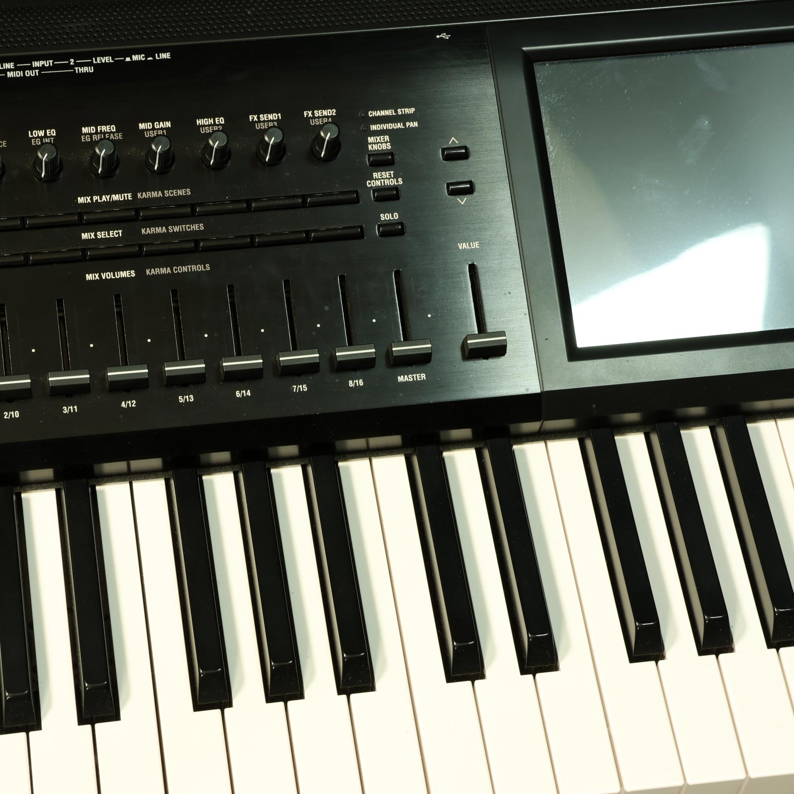 中古】KORG コルグ / KRONOS2-73 【福岡店】【値下げ】 | ～76鍵盤