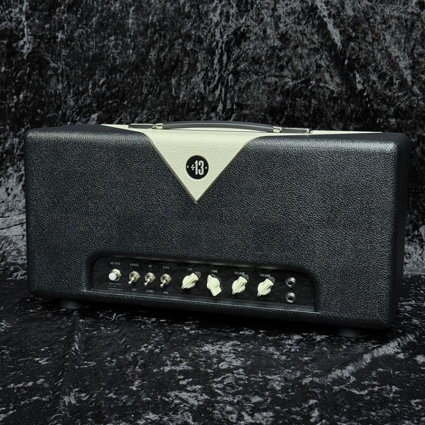 Divided By 13 / JRT 9/15 Black Bronco with Ivory Bronco(V) 【新宿 