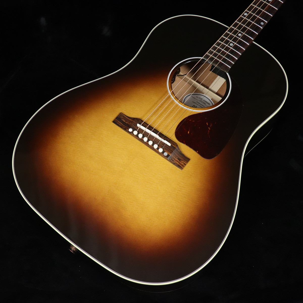 ギター Gibson / 1950s J-45 Original Sunburst Gibson / J-45 Standard Vintage Sunburst 【SN 22525001】 【梅田店
