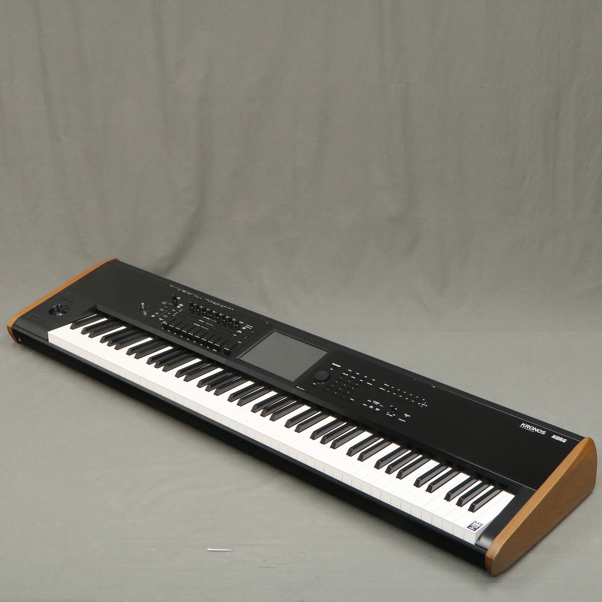 ニ*ー様 引き取り最優先 KORG KRONOS 2 88鍵盤 訳あり 引取りお Teclado Korg Kronos 2 88 Teclas Workstation Seminovo - Classic