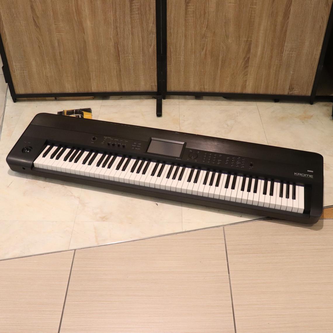 中古】KORG / KROME-88 【梅田店】 | ～88鍵盤 | イシバシ楽器