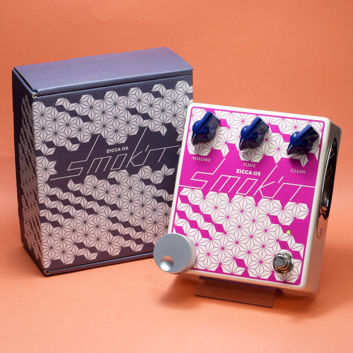 ギター ZICCA Char signature overdrive \"Smok'it\" Smok'it - Char's new signature overdrive - ZICCA AX