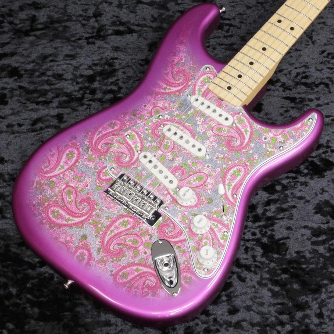 ストラトキャスタータイプ × FENDER MADE IN JAPAN × ピンク)の検索