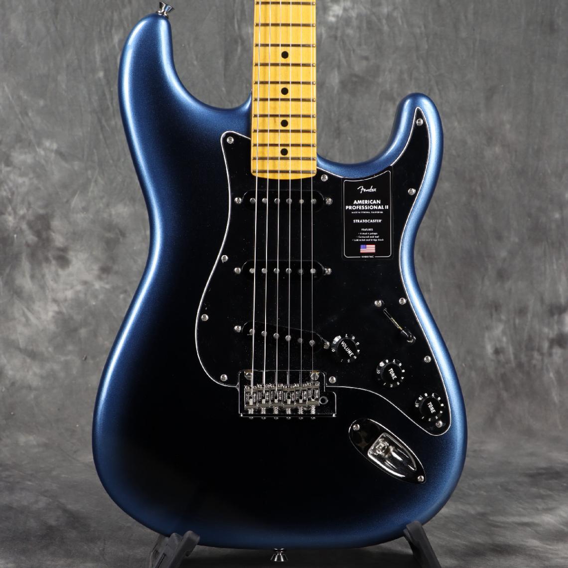 Fender STRATOCASTER　エレキギター　濃紺・ネイビー Fender USA American Ultra II Stratocaster (Noble Blue/Ebony) 【The