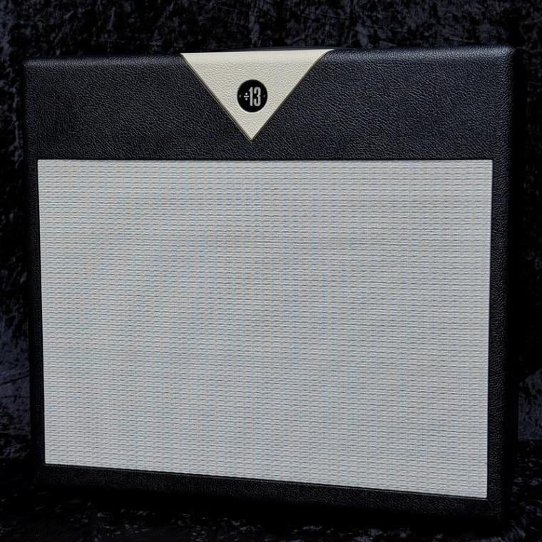 Divided by 13 / 1x12F Open Back Black Bronco with Ivory Bronco(V) 【新宿店】