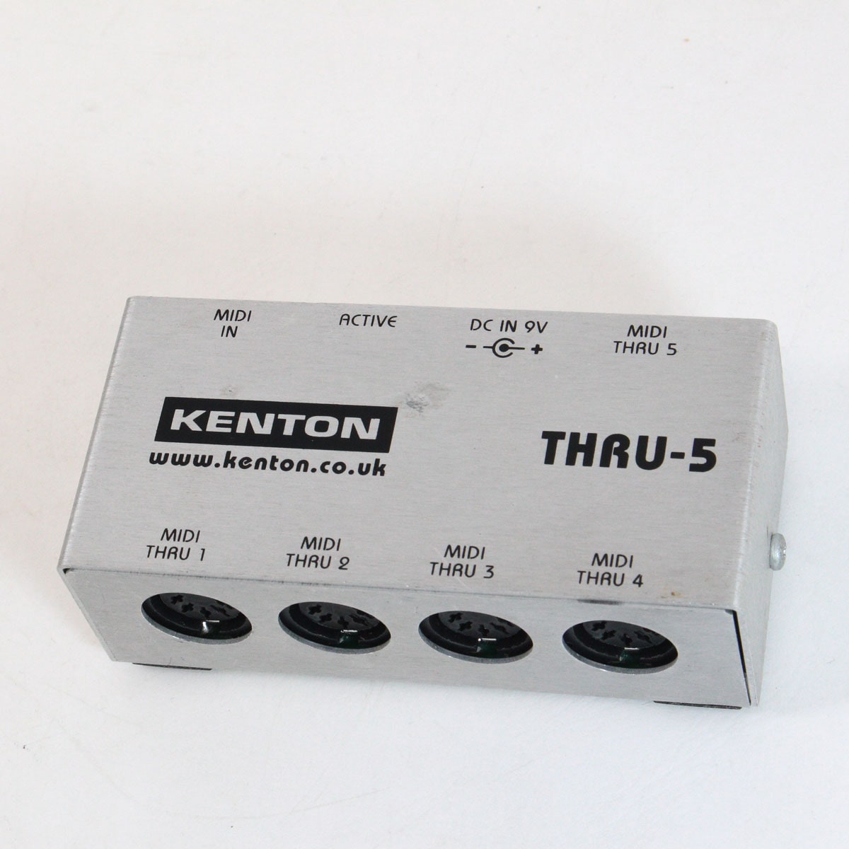 KENTON THRU-5 新品未使用 中古】KENTON / THRU-5 【渋谷店】 | MIDIインターフェース/パッチベイ