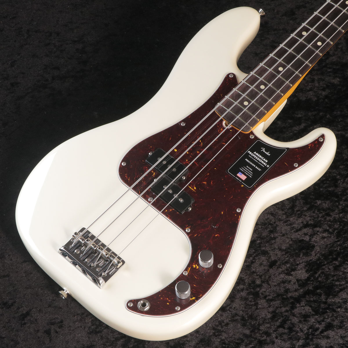FENDER / American Professional II Precision Bass Rosewood Fingerboard Olympic White （重量:3.92kg） 【御茶ノ水本店】