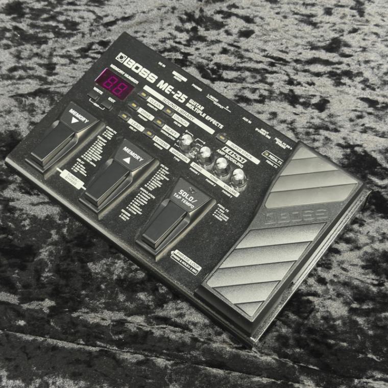 【中古美品】BOSS ME-25 マルチエフェクター 中古】 BOSS / ME-25 Guitar Multiple Effects 【新宿店】 | フロア