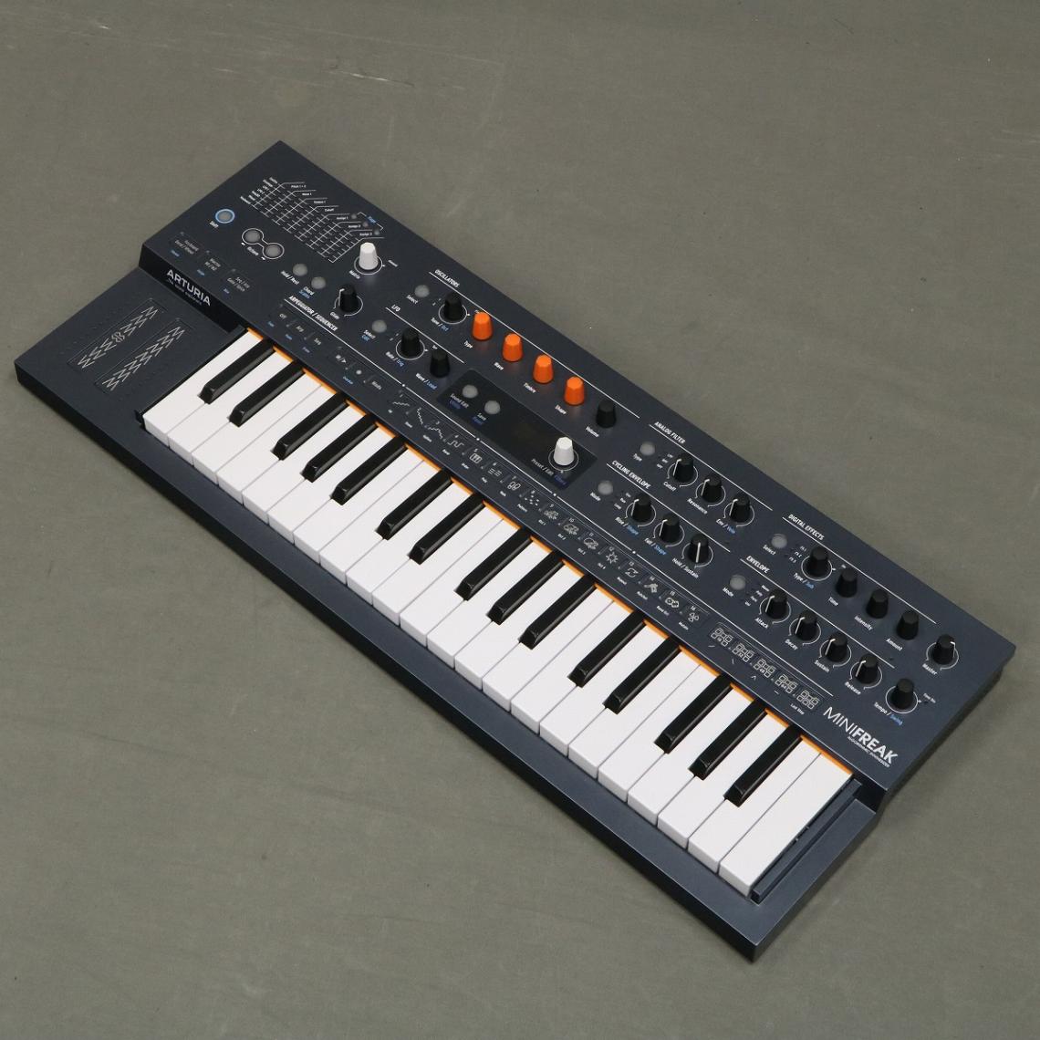 中古】 ARTURIA / MINIFREAK 【御茶ノ水本店】 | アナログモデリング