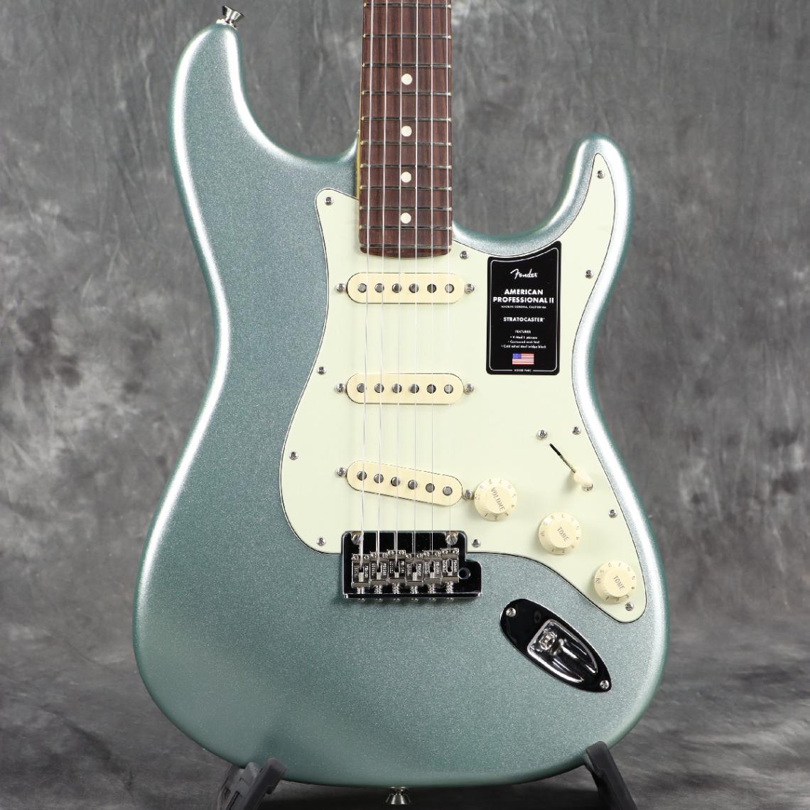 Fender/ American Professional II Stratocaster Rosewood Fingerboard