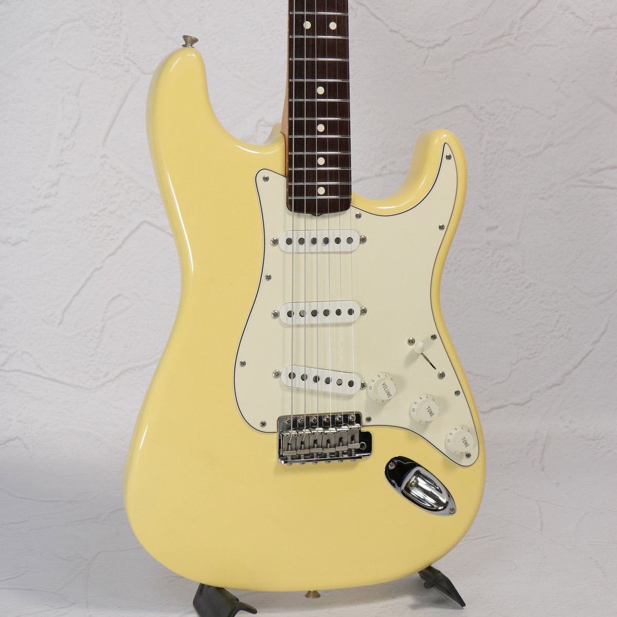 中古】FENDER USA / American Vintage 62 Stratocaster Vintage White
